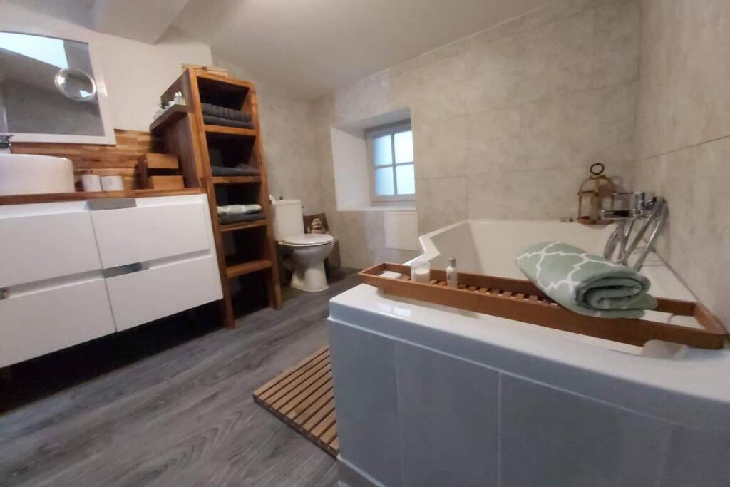 Le 68B Leilighet Carcassonne Eksteriør bilde